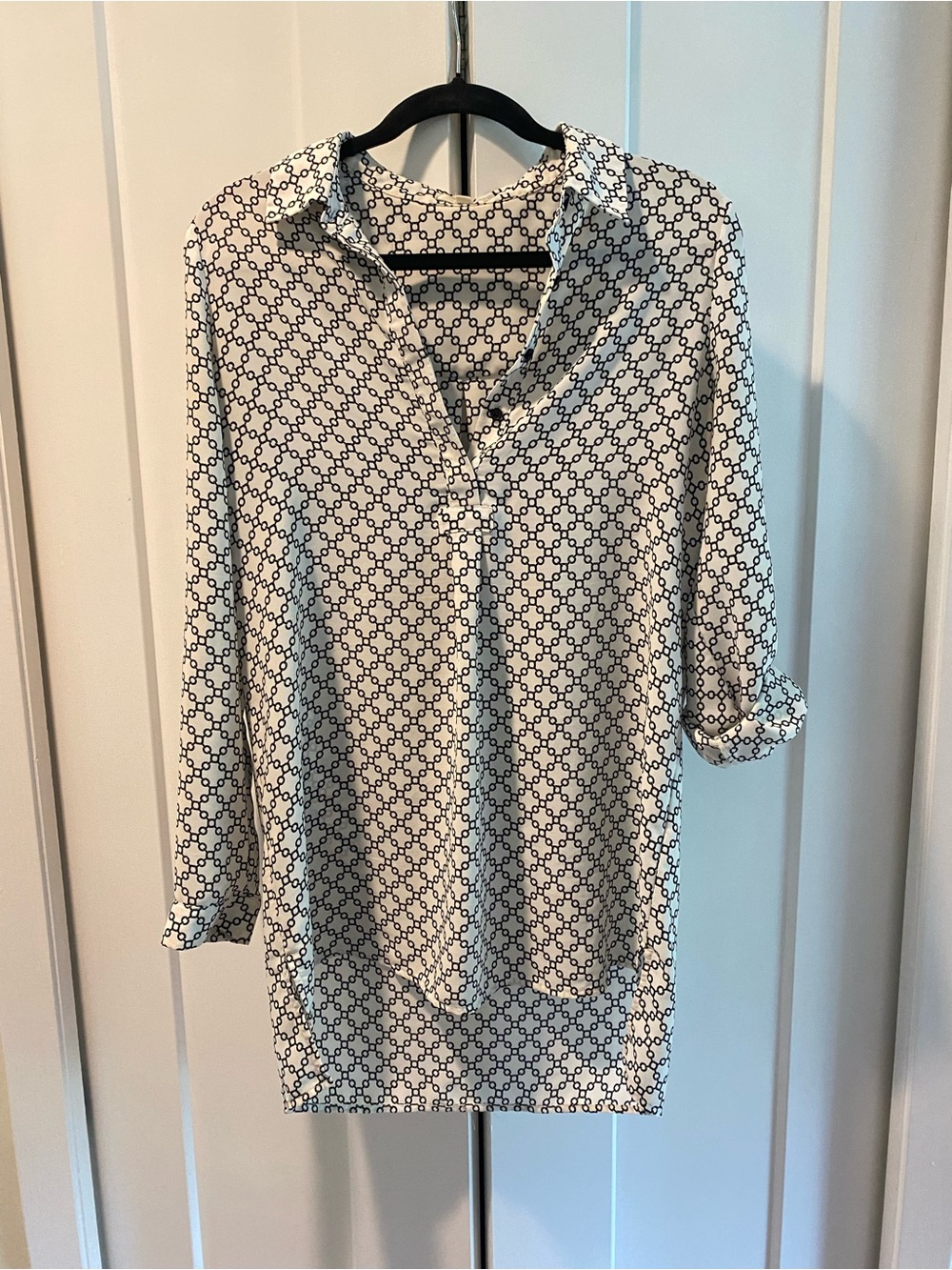 Pleione White Button-Down Shirt with Black Geometric Print